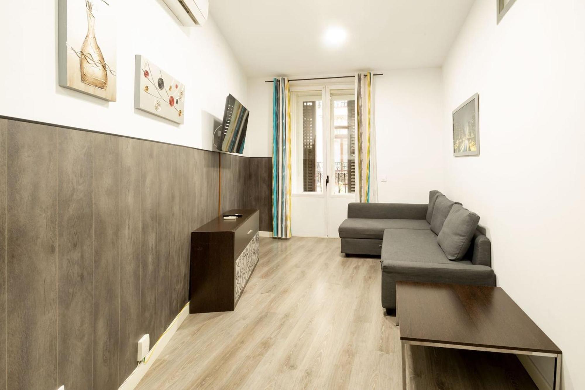Apartamentos Day Madrid Plaza De Espana Centro Gran Via Sol Malasana Exterior photo